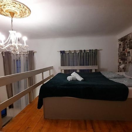 Lisa Apartment On The Famous Dohany Street Budapest Exteriör bild