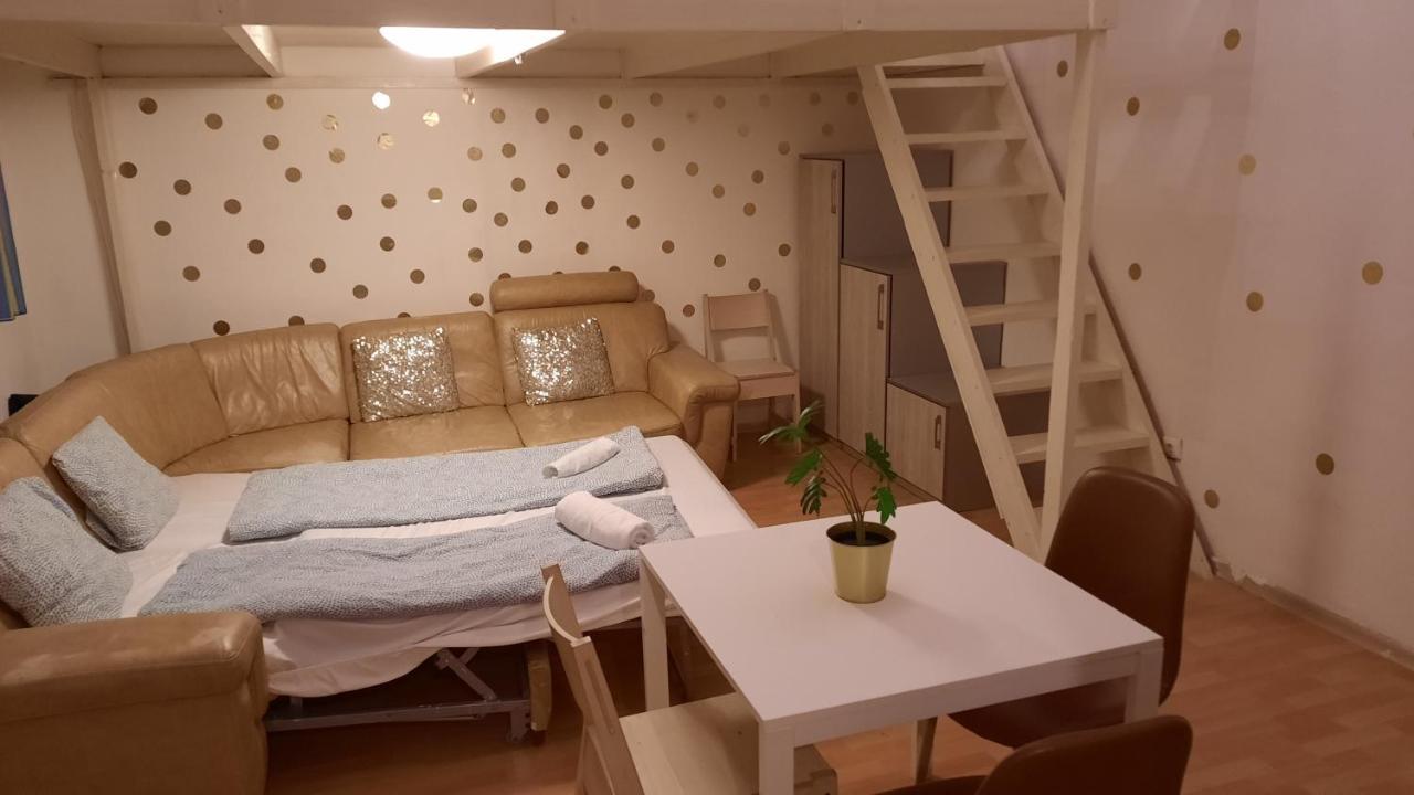 Lisa Apartment On The Famous Dohany Street Budapest Exteriör bild